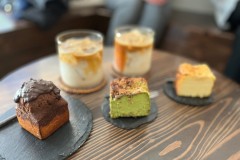 700F5EB2-CDF6-495B-B5B2-FEA88A564004